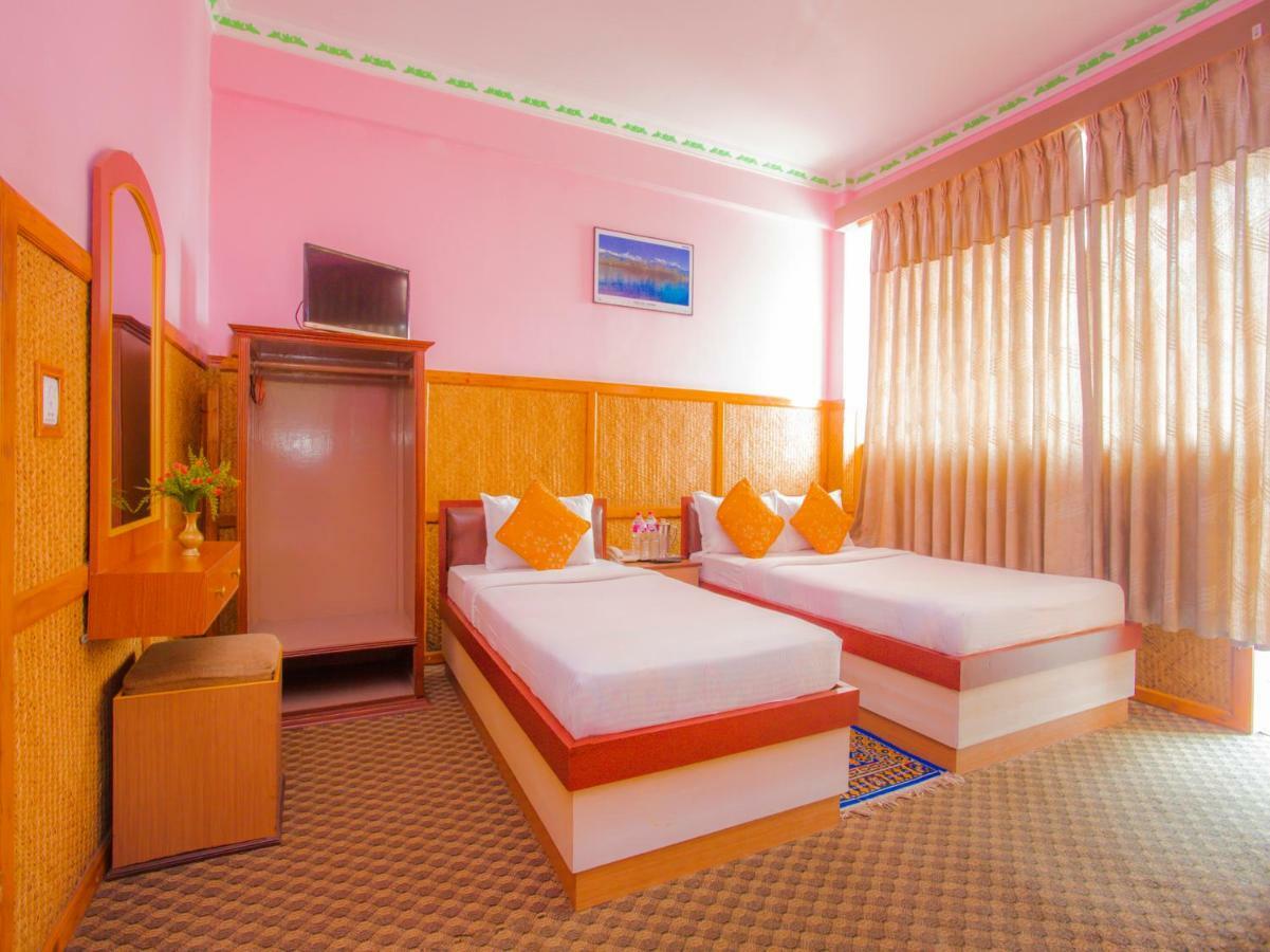 Pokhara Deep Sagar Hotel Exterior foto